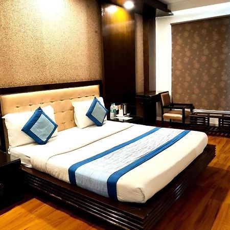 Hotel Delhi Pride, Karol Bagh Luaran gambar