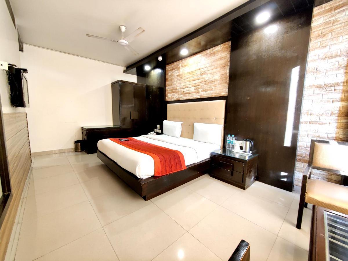 Hotel Delhi Pride, Karol Bagh Luaran gambar