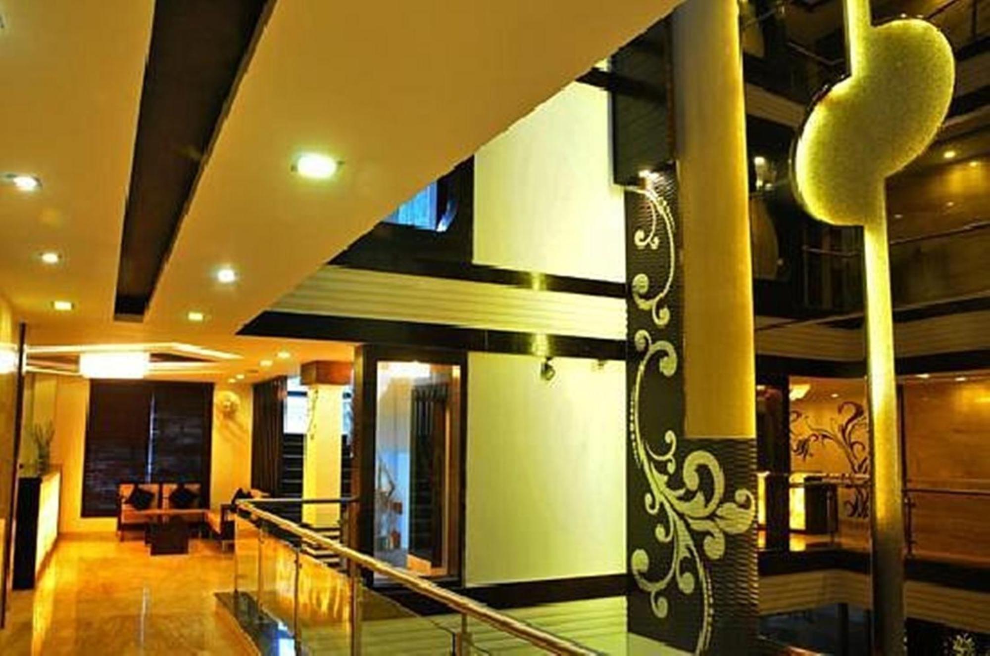 Hotel Delhi Pride, Karol Bagh Luaran gambar