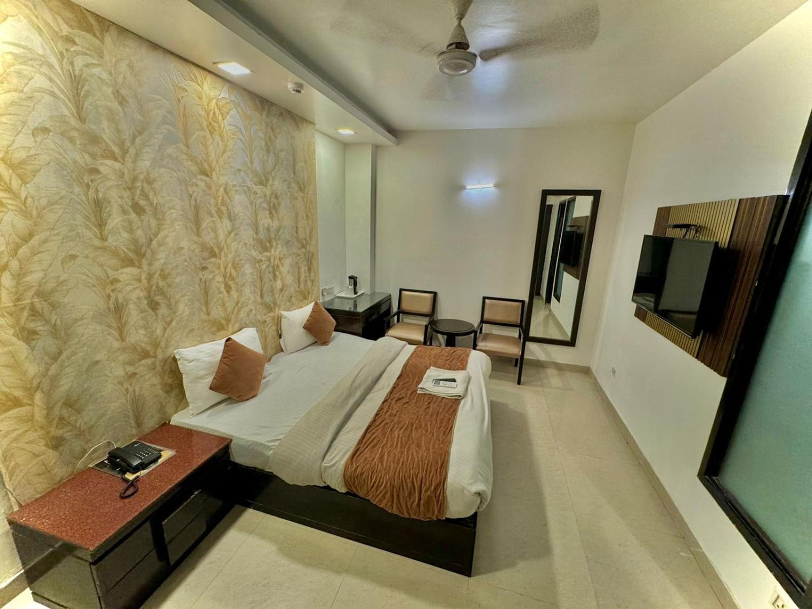 Hotel Delhi Pride, Karol Bagh Luaran gambar